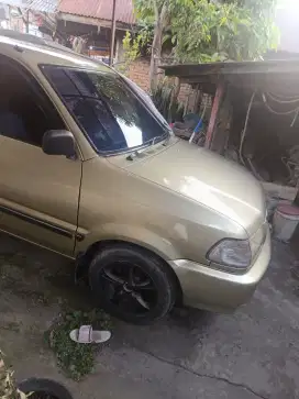 Kijang LGX tahun 2000 plat Bukittinggi