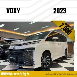 DP10% [Km7.000] Voxy 2023 White / Zenix Reg 2022 #AUTOHIGH