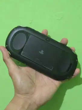 Ps vita kondisi prima