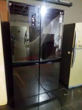 Kulkas Mewah Side By Side LG Inverter 930L