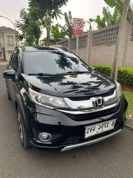 Dijual Cepat! Honda BR-V 2018 Hitam AT – Mulus, Siap Pakai!