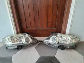 Headlamp ori cabutan bekas fortuner VNT turbo 2013
