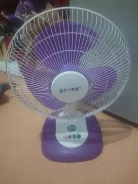 Kipas angin meja 12 inch merk sanex normal siap pakai nego tipis