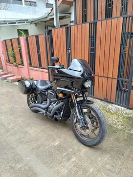 Low rider st 2021 , roadglide,roadking,sportster