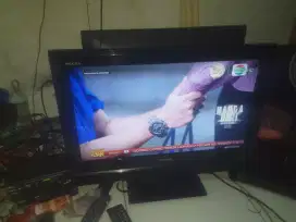 Tv lcd 24 inch toshiba+stb normal minus garis sehelai nego tipis