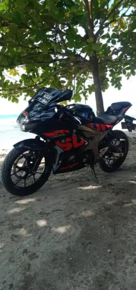Suzuki GSX 150 R