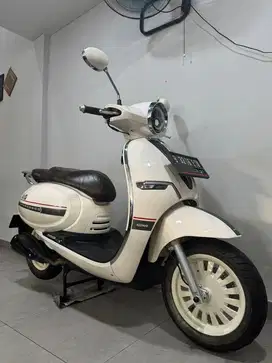 Keeway Shiny Benelli 2022 / 2023 Antik Low Km Pajak On Vespa Fazzio