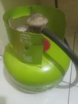 Tabung gas + isi masih banyak