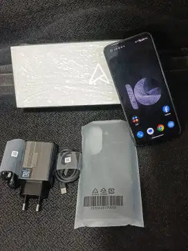 Asus Zenfone 10 8/128gb lengkap bekas