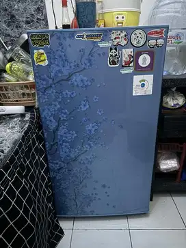 Kulkas Sharp 1 pintu, Barang Mulusssss