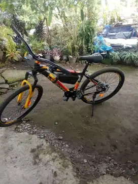 Sepeda2 MTB Mazara new ngabisin stok 26 in