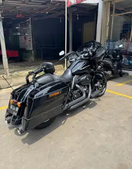 Roadglide special 2018,road glide,roadking,sportster,electra police