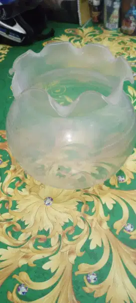 Aquarium bulat masih oke