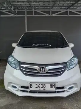 Honda Freed 2012 Bensin