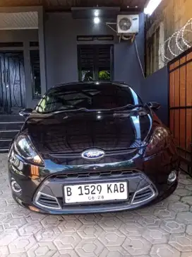 Ford fiesta S 1.6 2012 matic surat lengkap pajak hidup