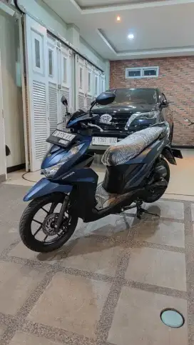 BEAT DELUXE CBS ISS TAHUN 2023 LIKE NEW