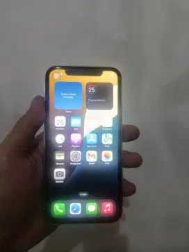 Jual iphone 11 bh 98. 64 gb keadaan mulus original