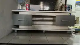 Rak tv bekas bisa nego butuh cepet