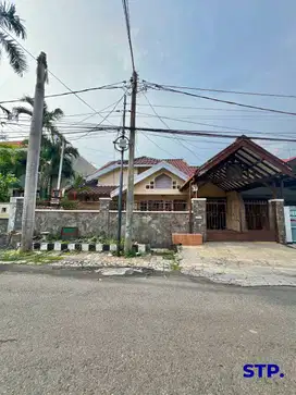 Rumah siap huni di Perumahan Nginden Intan