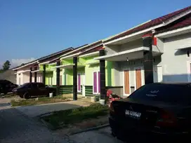 Kontrakan Rumah 2 Kamar dalam Cluster