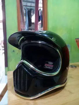 Helm HBC Cakil Pet List Chrome