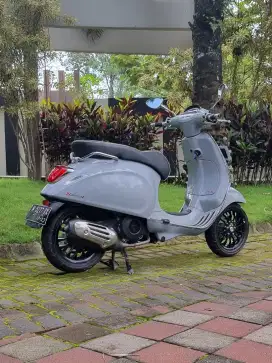 Vespa Sprint 150 ABS IGet Grey Materia Termurah thn 2021 Koko Motor