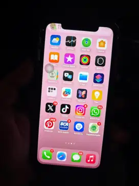 Jual iphone 11 white 128Gb garansi resmi beacukai