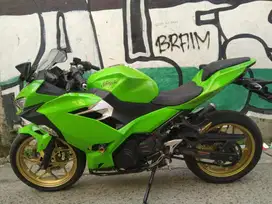 Kawasaki Ninja New 250cc 2 silinder thun 2018 pajak panjang siap gas.