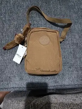 sling bag/ tas slempang KIPLING