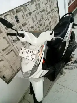 Motor Honda beat tahun 2012