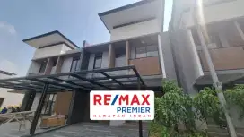 Disewakan Rumah Baru Dan Full Furnish Di Summarecon Bekasi.