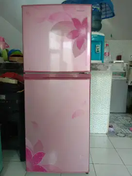 kulkas Sharp 2 pintu