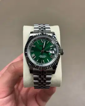 Seiko mod datejust royal green roman dial nh35