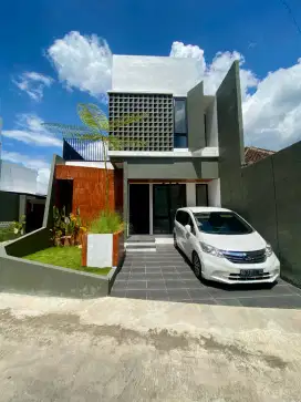 Rumah Estetik 2 Lantai Dekat Pasar Niten Jl Bantul Dan Kampus ISI