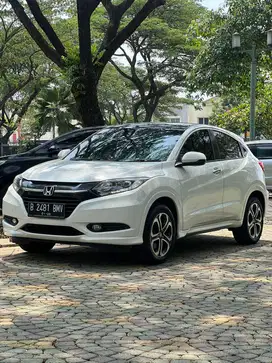 Honda HRV 1.8 Prestige AT 2015 / 2016 Pajak Panjang