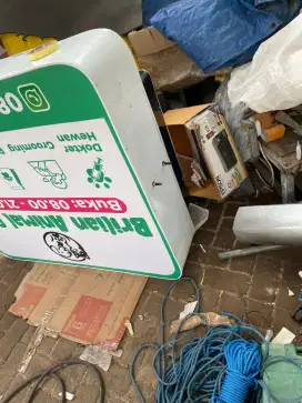 Neon box berbagai ukuran dan motif