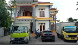 Disewakan rumah besar bisa buat kantor dan gudang