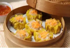 Penjaga Warung Dimsum