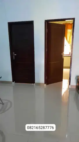 Rumah dikontrakan di Komplek Villa Mutiara 3, blok i no 7