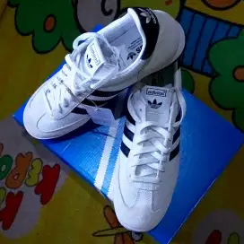 Adidas R71 Black cloud white crystal Original Resmi  store IH1321