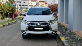 Km54rb mitsubishi pajero sport dakar 2018 putih sunroof cash kredit