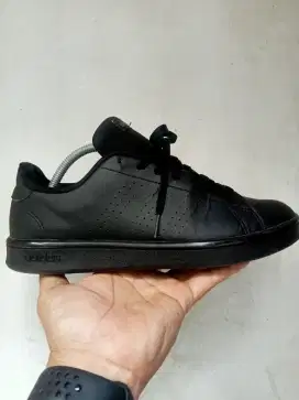 jual sepatu adidas advantage full black