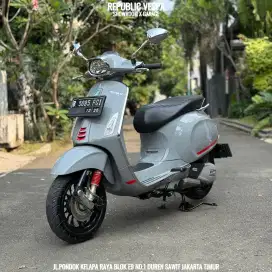 PIAGGIO VESPA SPRINT S 150 IGET ABS LED TAHUN 2021 PERFECT CONDITION