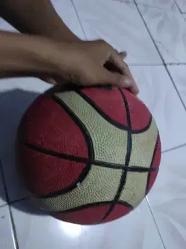 Bola basket jual aja ni