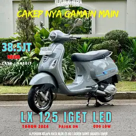 Piaggio Vespa LX 125 IGET LED Tahun 2024 Warna Grey Materia PERFECT CO