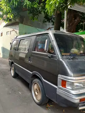 Mazda E2000 MT 1996