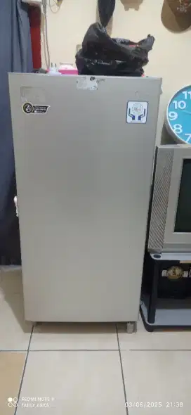 Jual kulkas midea 1pintu