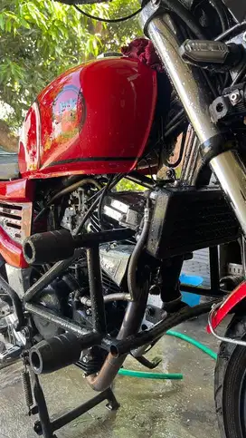 Di jual motor custom kesayangan