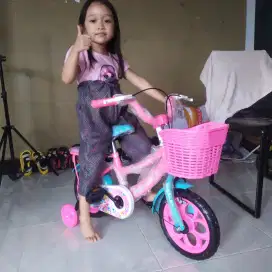 SEPEDA PINK ANAK/SEPEDA 12/SEPEDA ANAK/SEPEDA ANAK CEWEK UKURAN 12/CTB