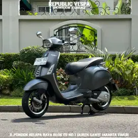 PIAGGIO VESPA SPRINT 150 IGET ABS LED TAHUN 2019 PERFECT CONDITION